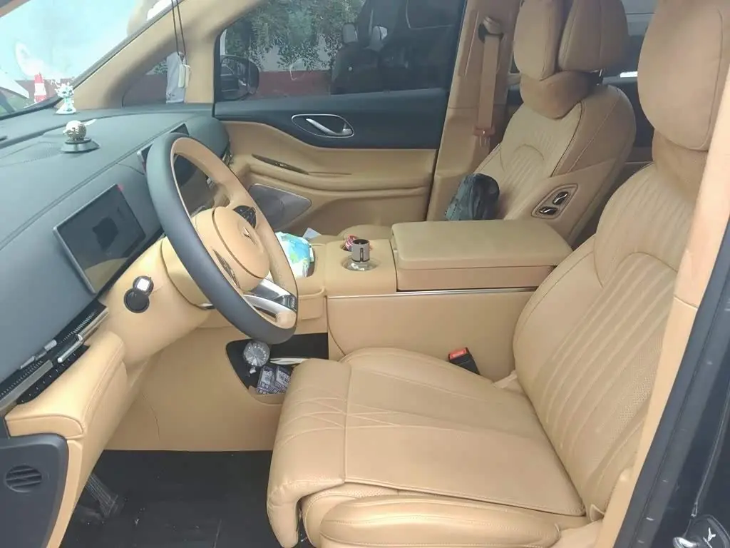 Voyah Auto Voyah Dreamer 2026 — Photo 11/20