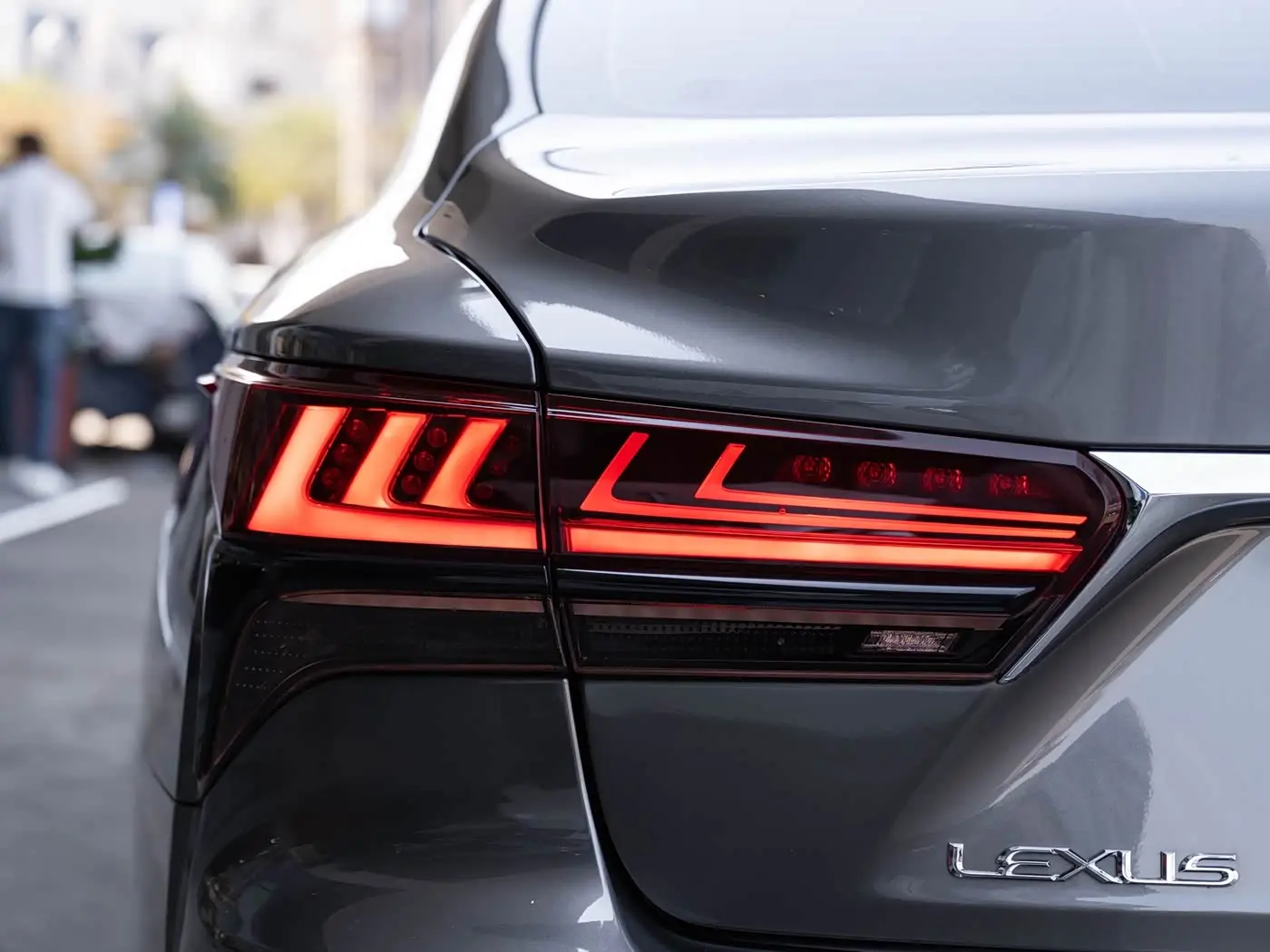 Lexus LS 2021 — Şəkil 7/20