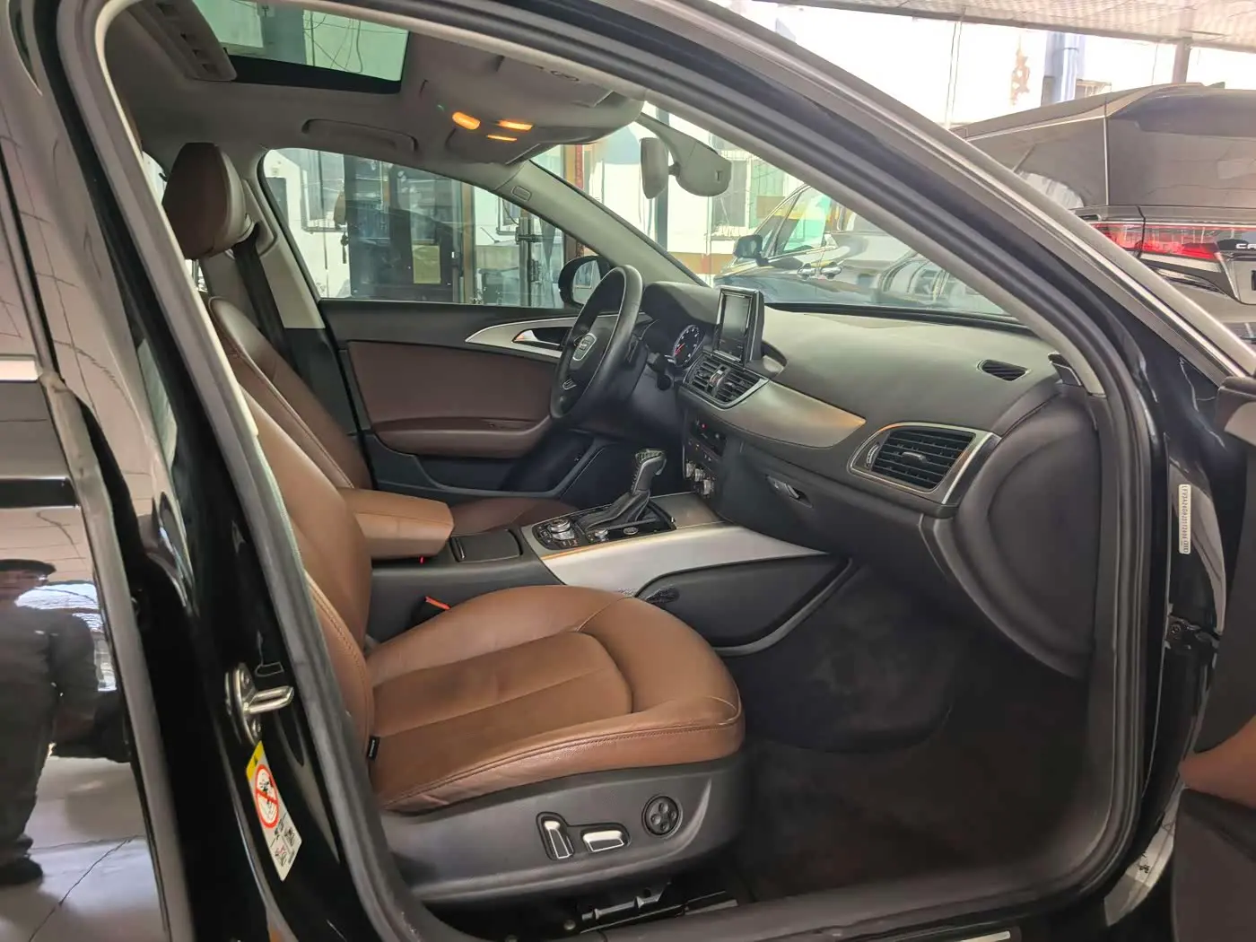 Audi A6L 2018 — Фото 13/17