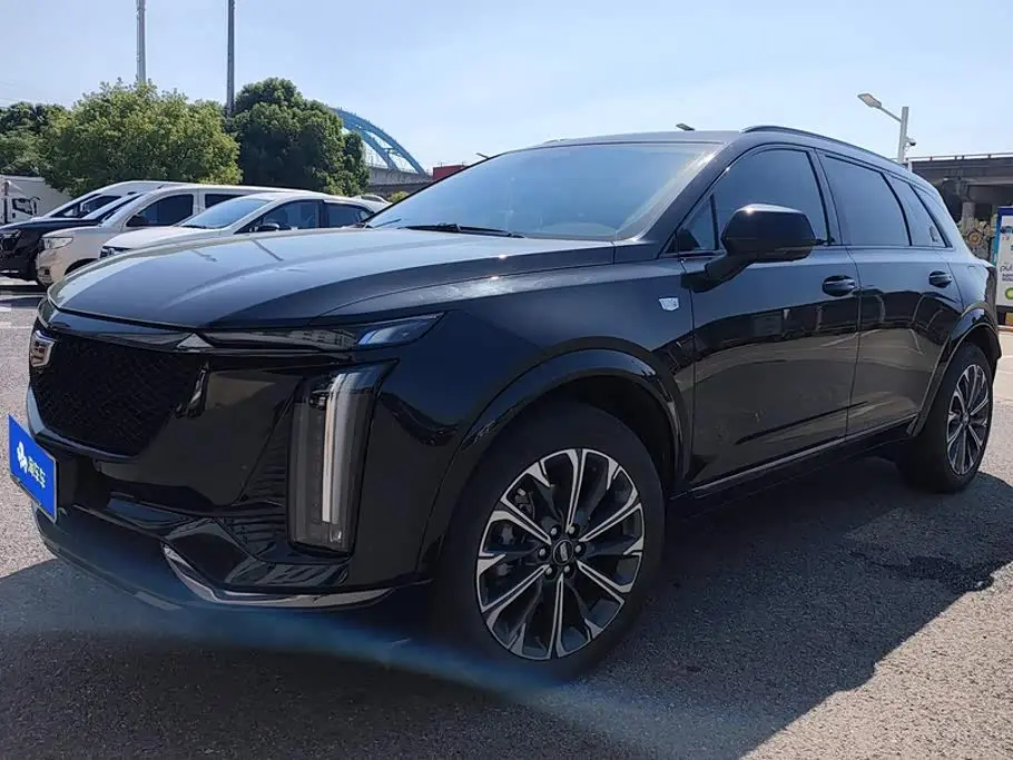 Cadillac XT5 2025 — Фото 1/16