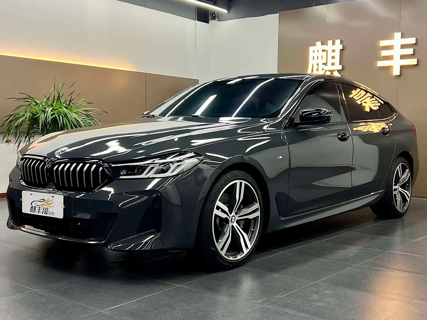 BMW 6 Series GT 2022 — Şəkil 1/16