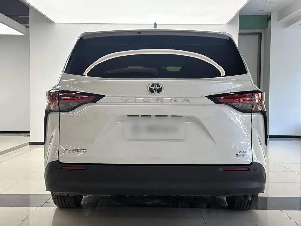Toyota Sienna 2026 — Şəkil 17/20
