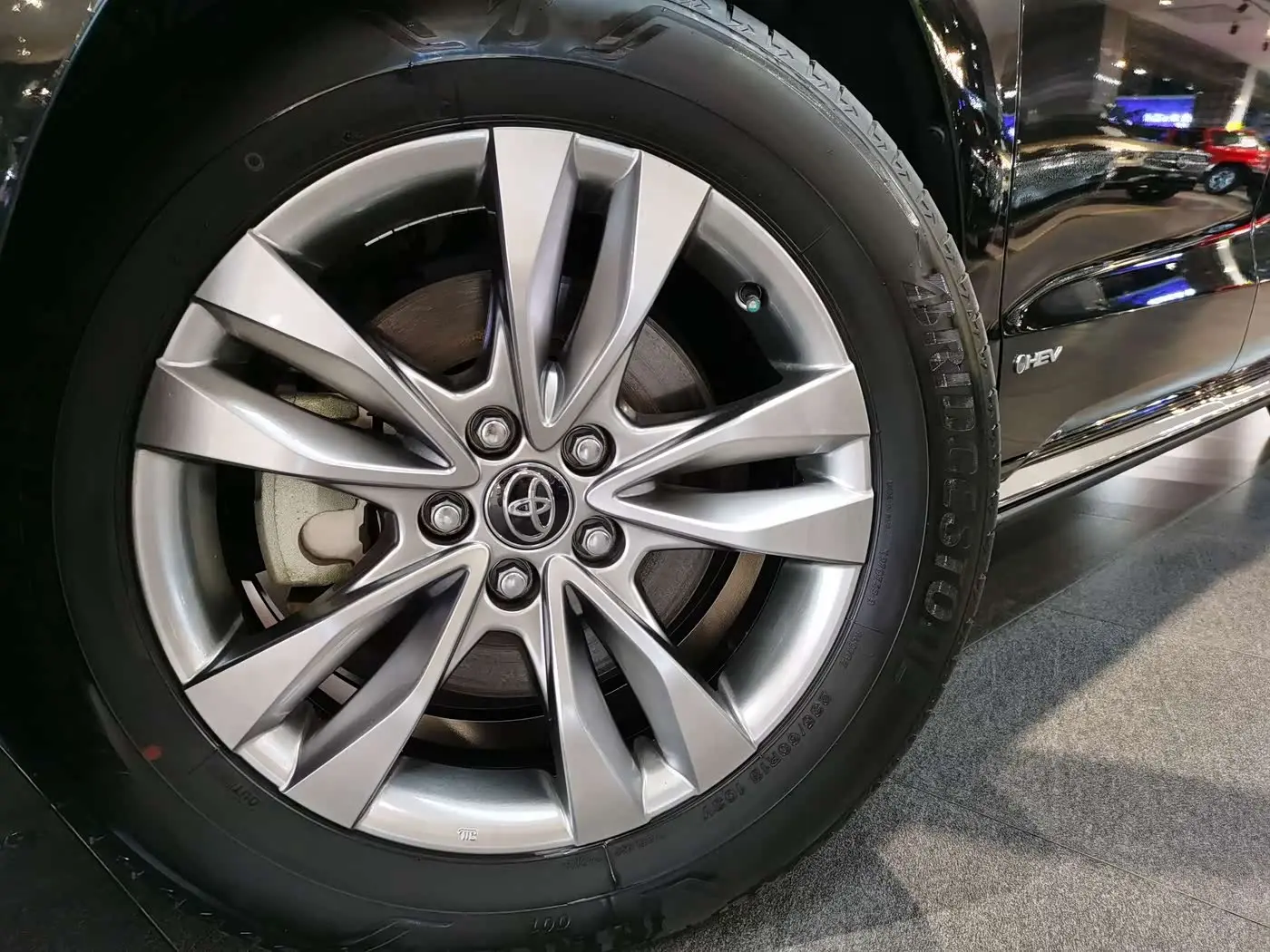 Toyota Sienna 2025 — Photo 18/18