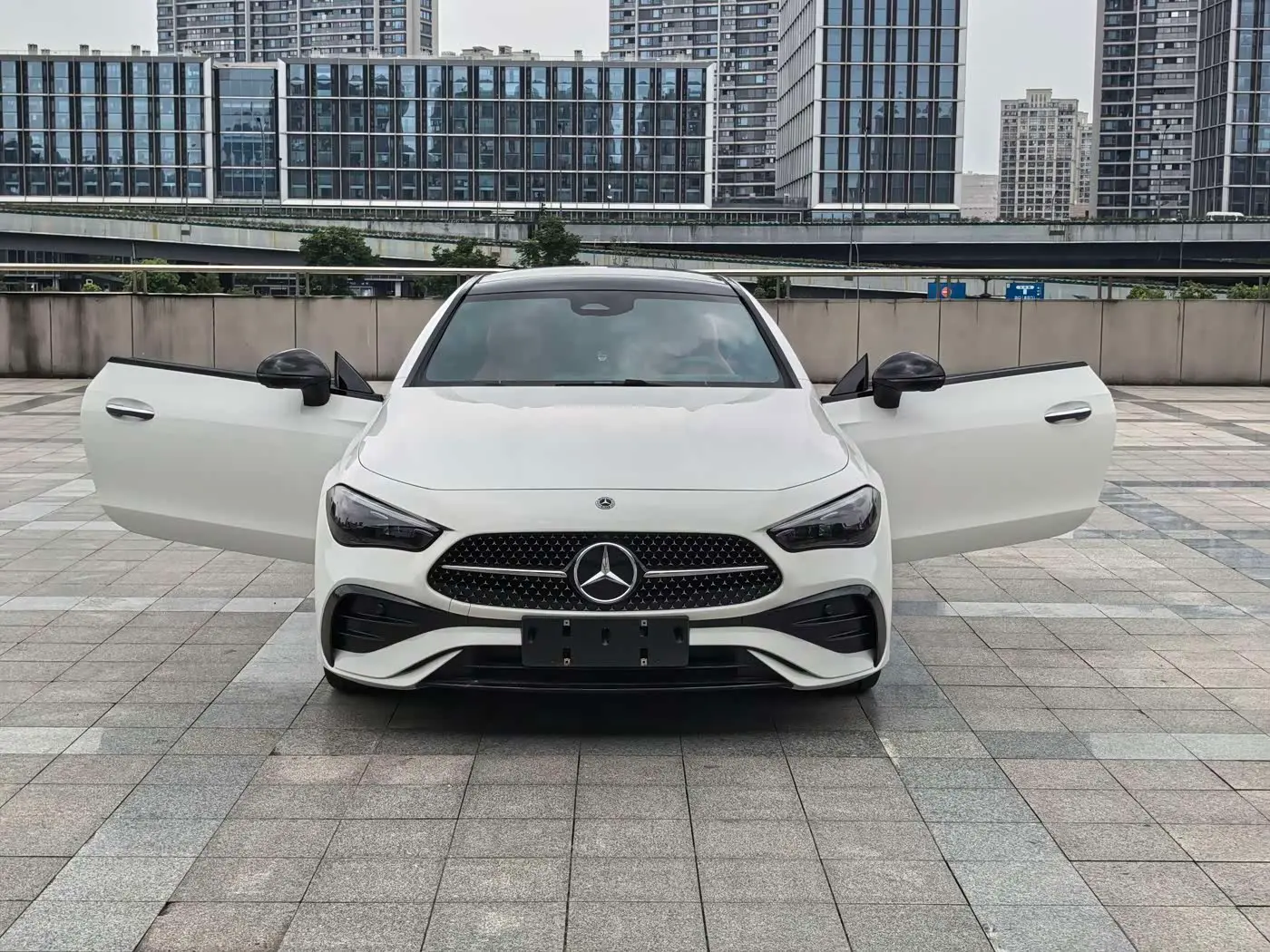 Mercedes-Benz CLE 2024 — Photo 15/20