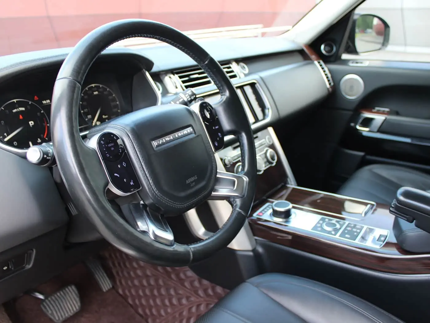 Land Rover Range Rover 2014 — Фото 15/20