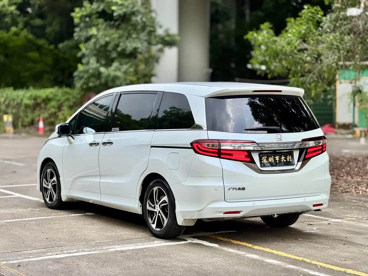 Honda Odyssey 2016 — Şəkil 4/20
