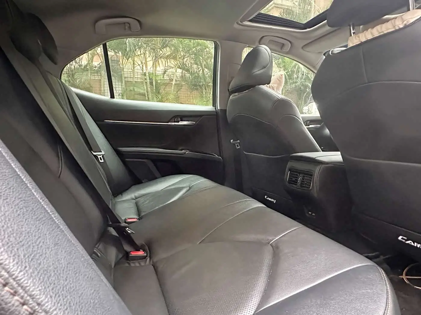 Toyota Camry 2021 — Şəkil 8/17