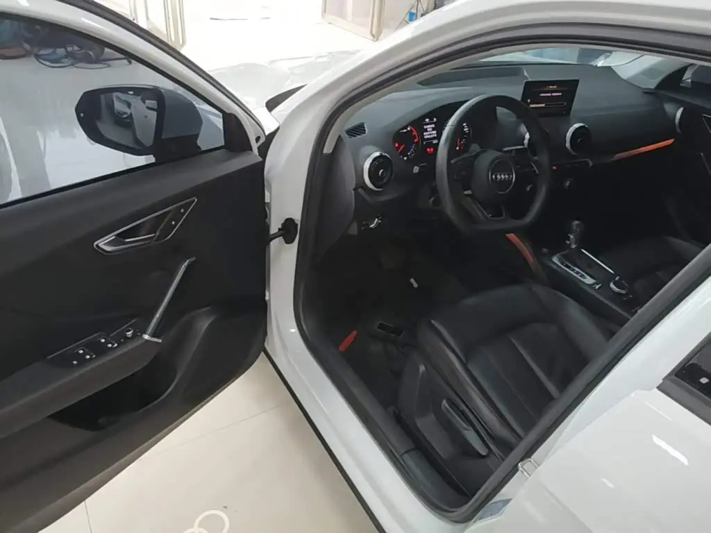 Audi Q2L 2023 — Photo 16/20