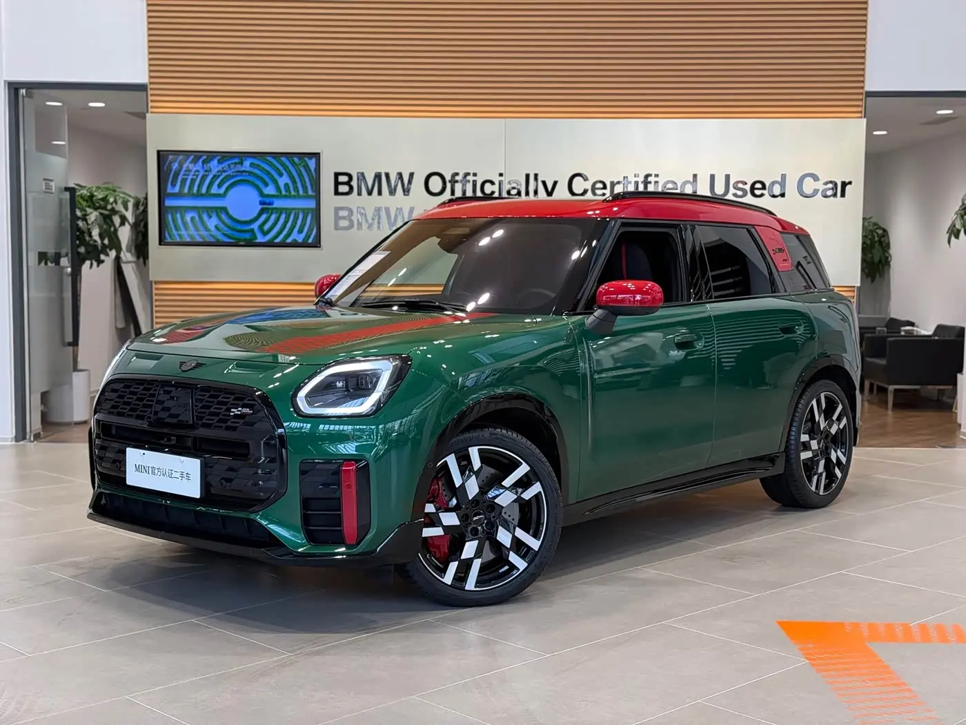 MINI JCW COUNTRYMAN 2025 — Фото 1/9