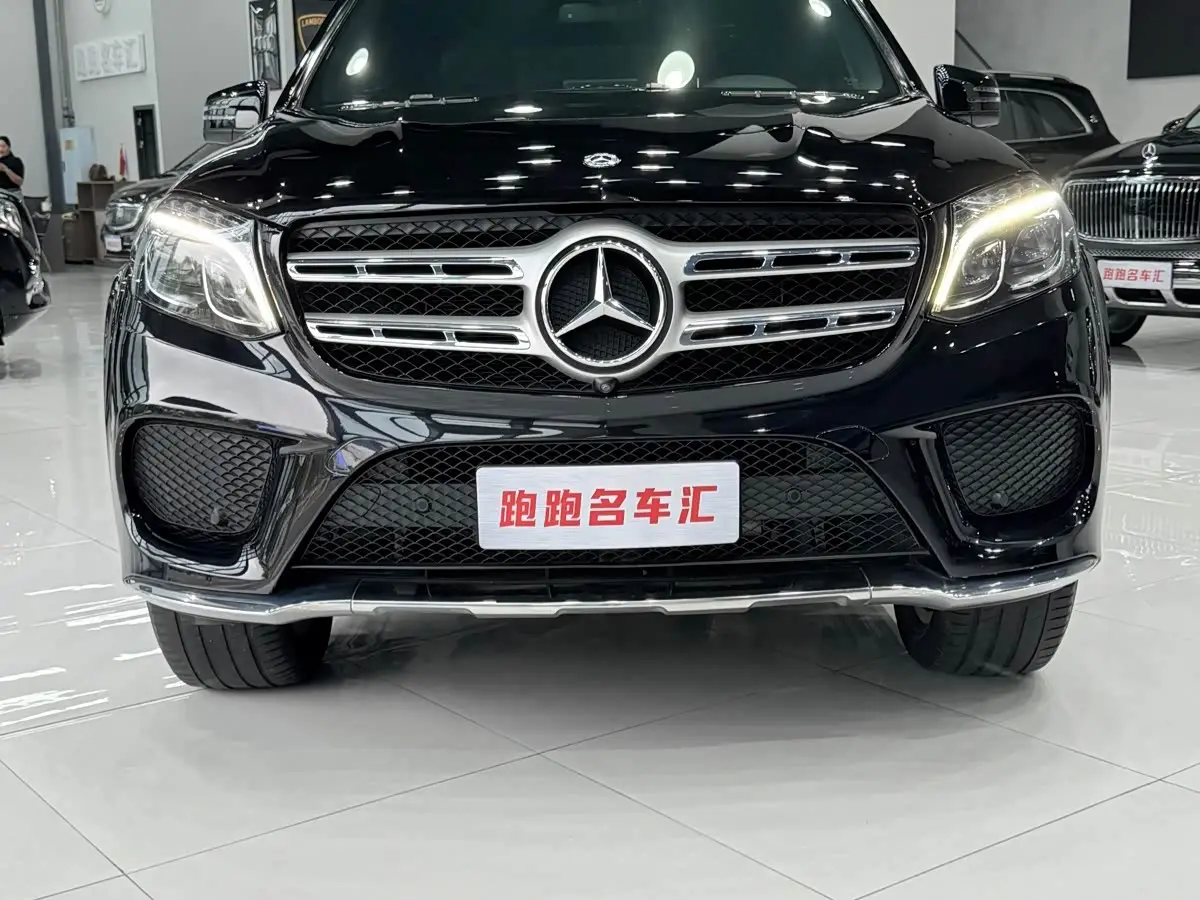 Mercedes-Benz GLS 2018 — Фото 2/15