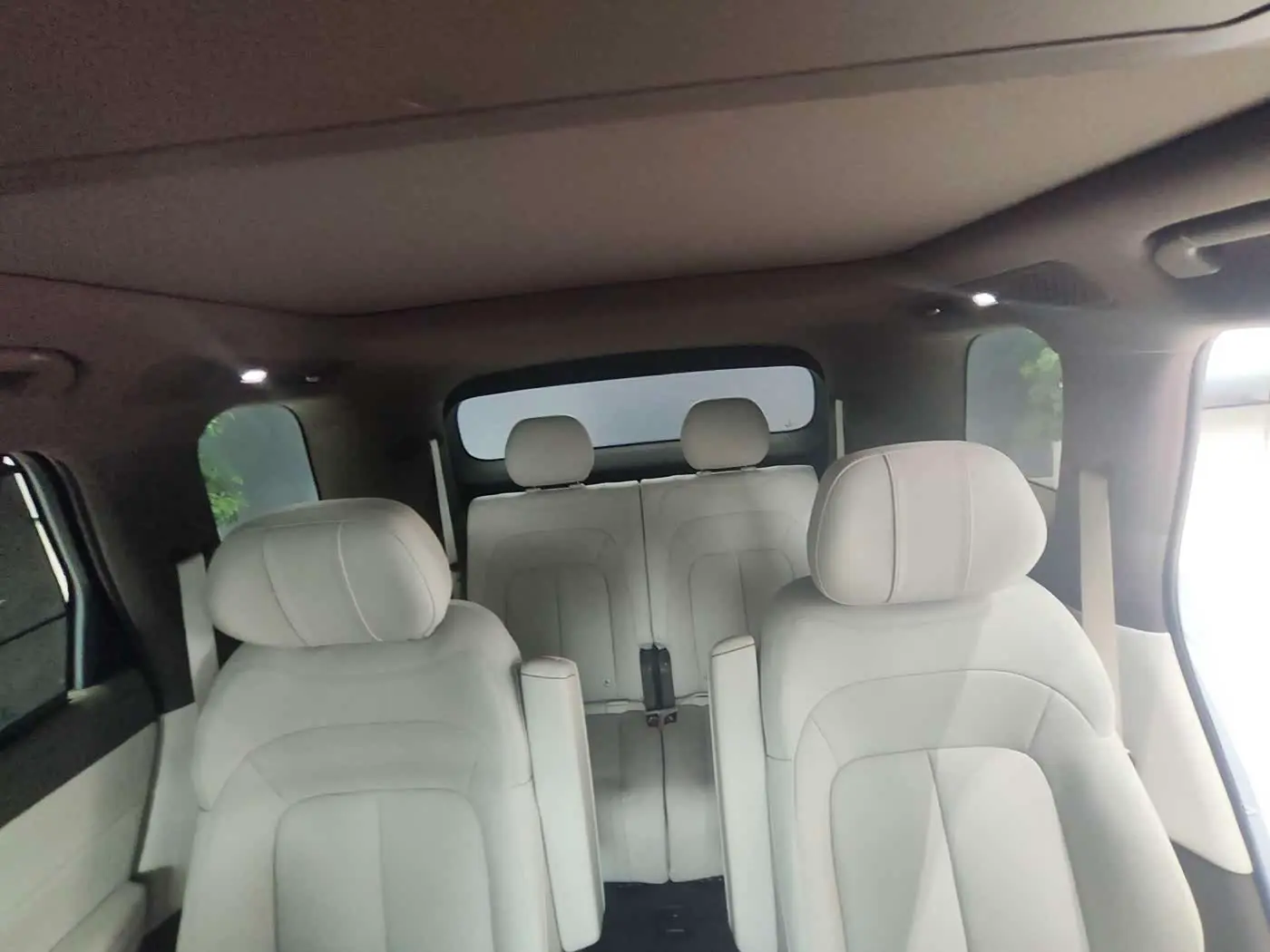 Denza N8L 2025 — Photo 16/19
