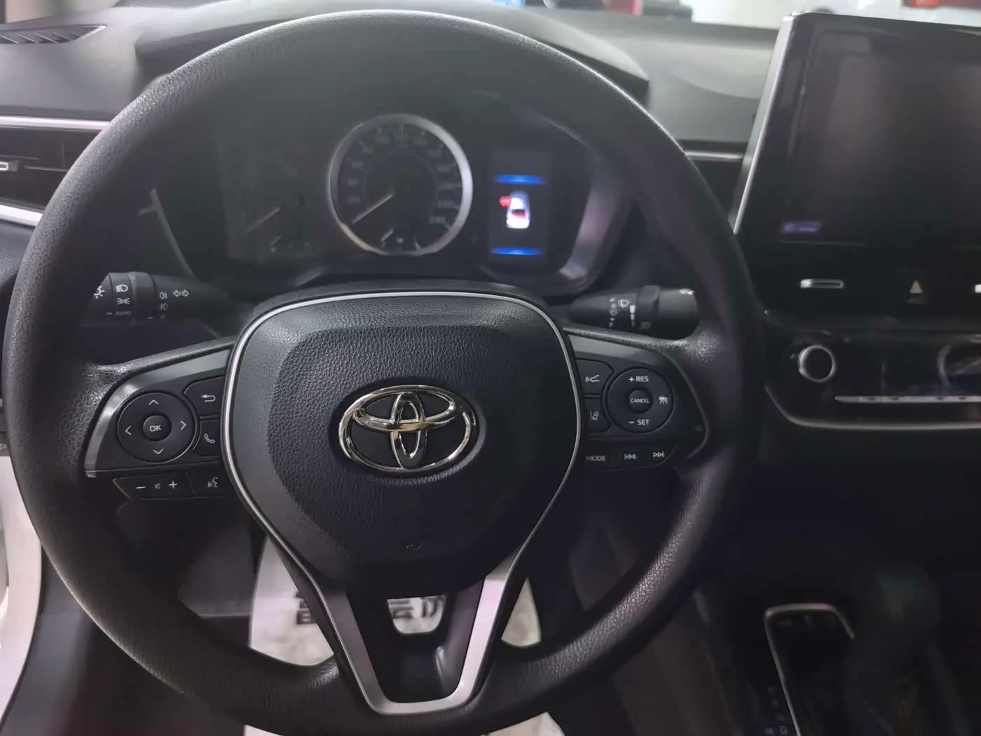 Toyota Corolla 2023 — Photo 6/20