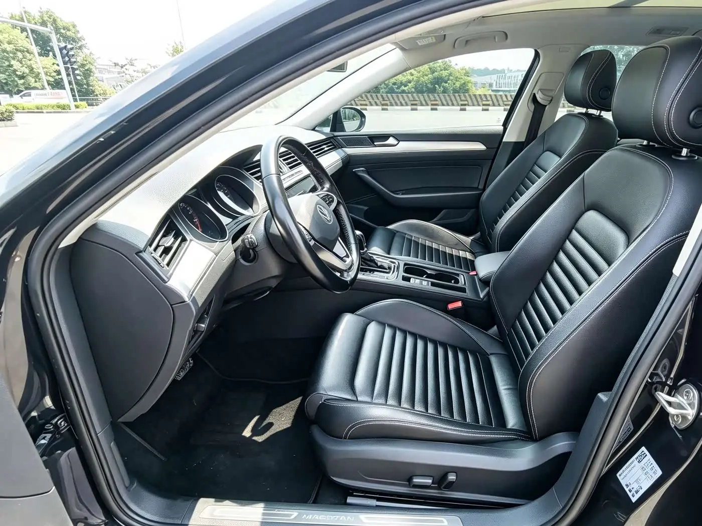 Volkswagen Magotan 2022 — Photo 11/11