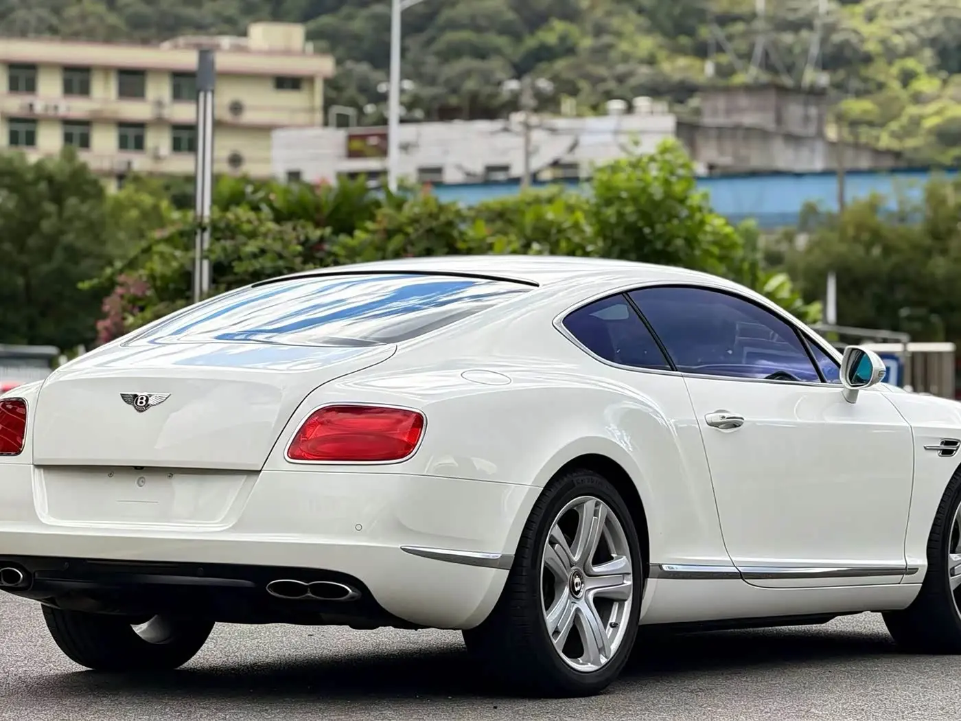 Bentley Continental 2013 — Photo 5/9