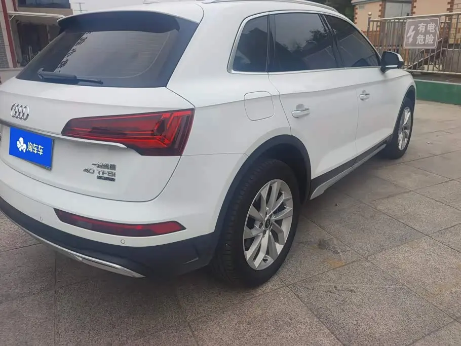 Audi Q5L 2024 — Photo 3/16