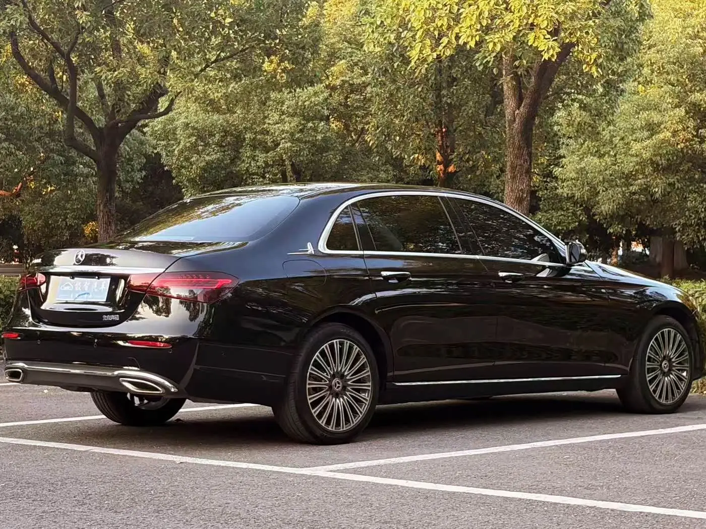 Mercedes-Benz E-Class 2022 — Фото 5/15