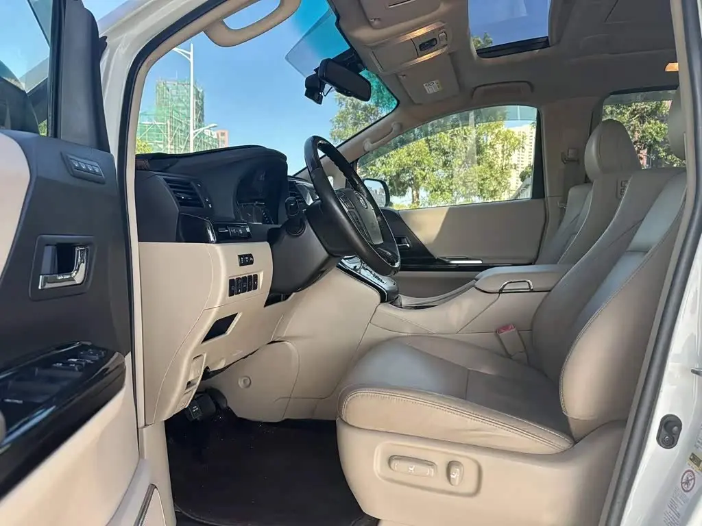Toyota Alphard 2013 — Фото 4/9