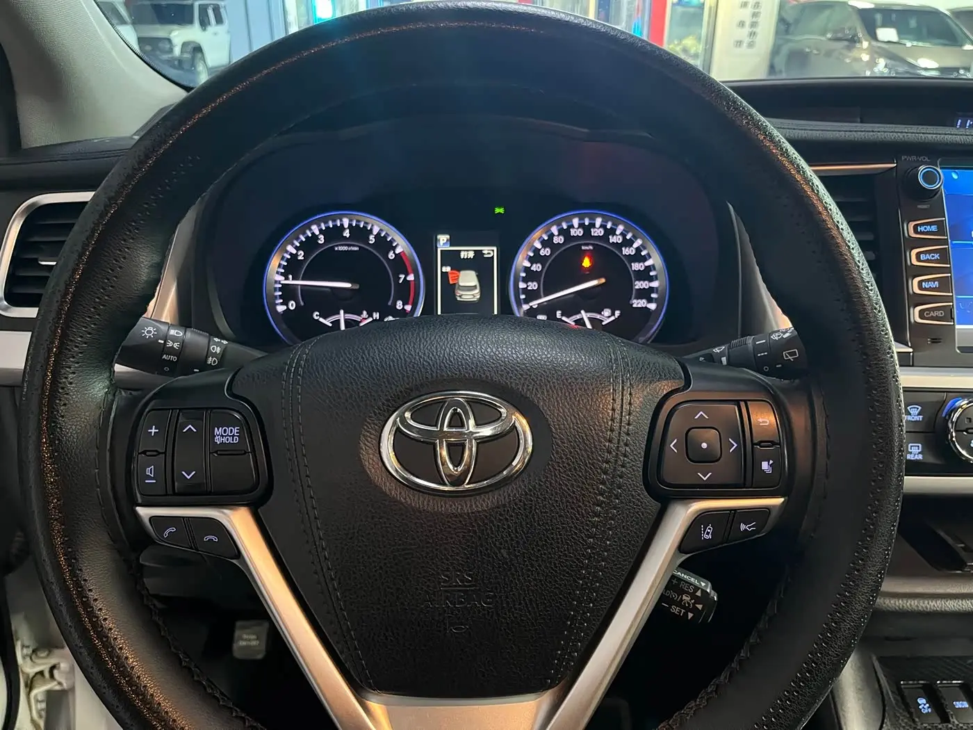 Toyota Highlander 2020 — Photo 20/20