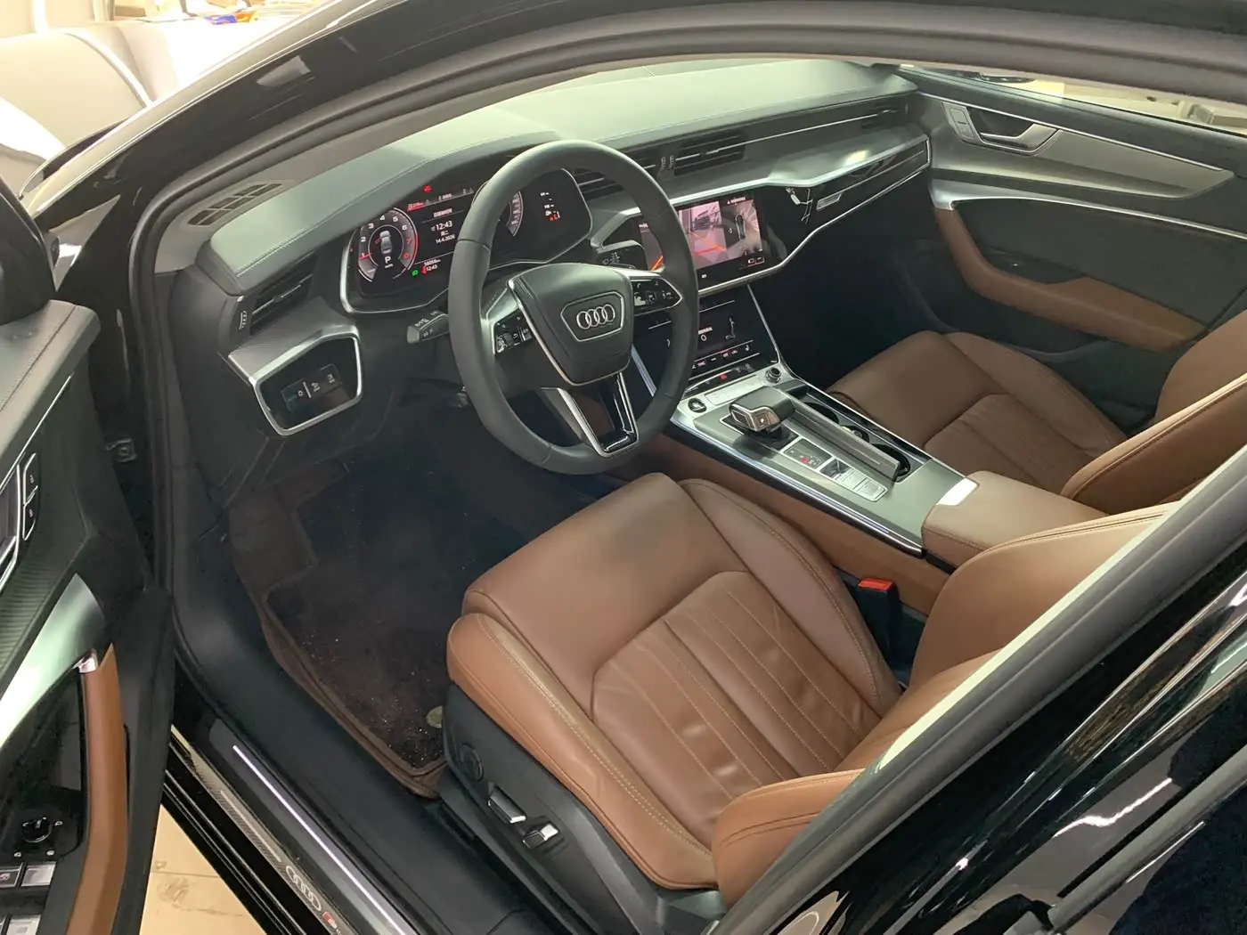 Audi A6L 2023 — Photo 10/20