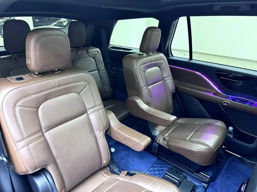 Lincoln Aviator 2020 — Photo 20/20