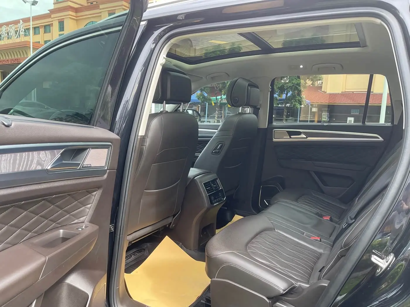 Volkswagen Teramont 2019 — Photo 12/19