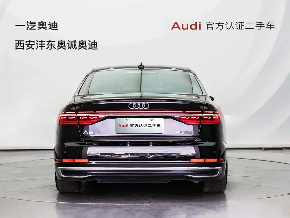 Audi A8 2025 — Фото 4/20