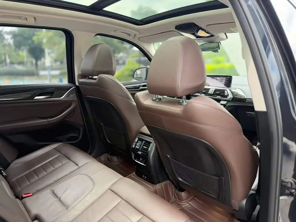 BMW X3 2021 — Şəkil 17/20