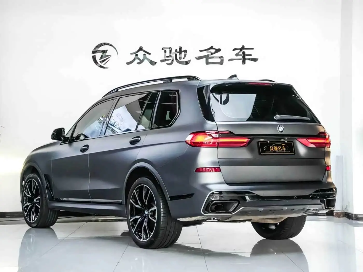 BMW X7 2019 — Photo 12/12