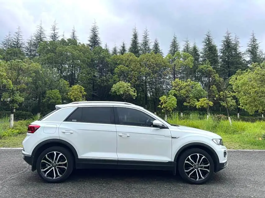 Volkswagen T-ROC 2022 — Photo 4/11