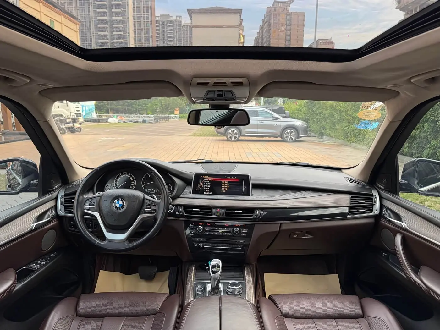 BMW X5 2014 — Photo 15/20