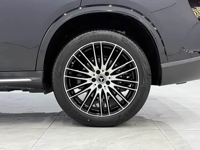 Mercedes-Benz GLC 2025 — Photo 12/12