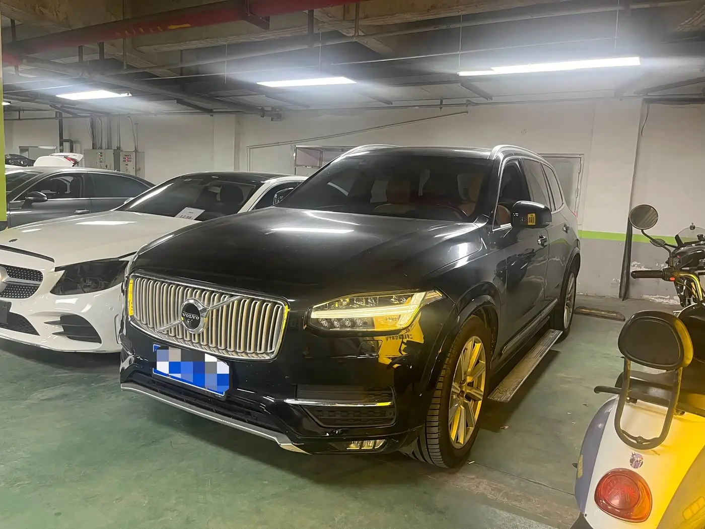 Volvo XC90 2019 — Şəkil 1/9