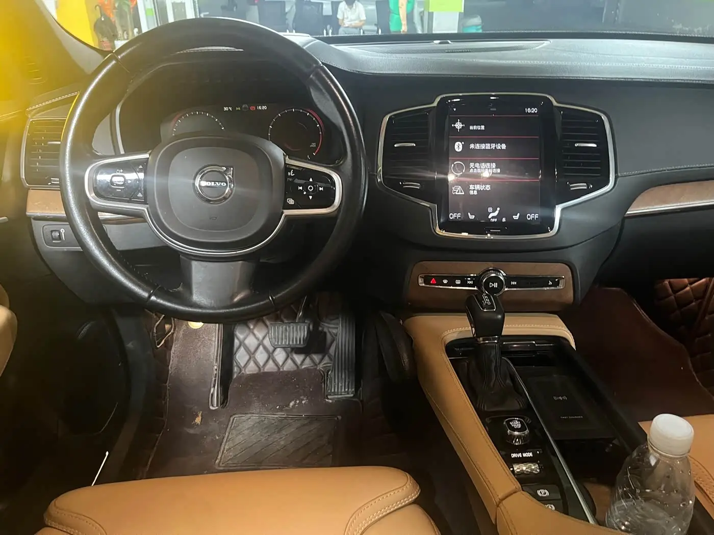 Volvo XC90 2019 — Şəkil 6/9