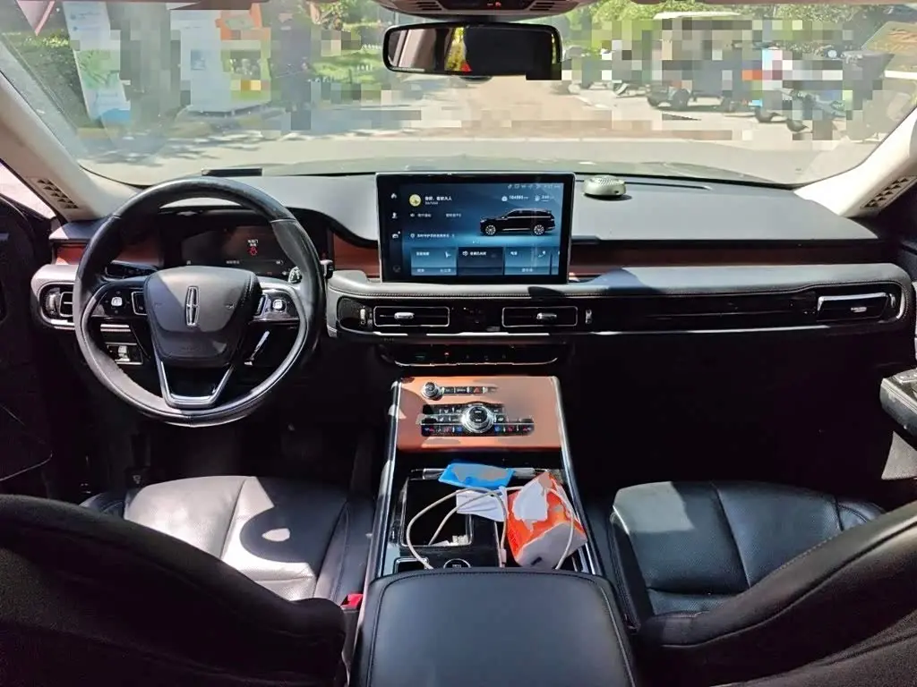 Lincoln Aviator 2020 — Şəkil 13/20