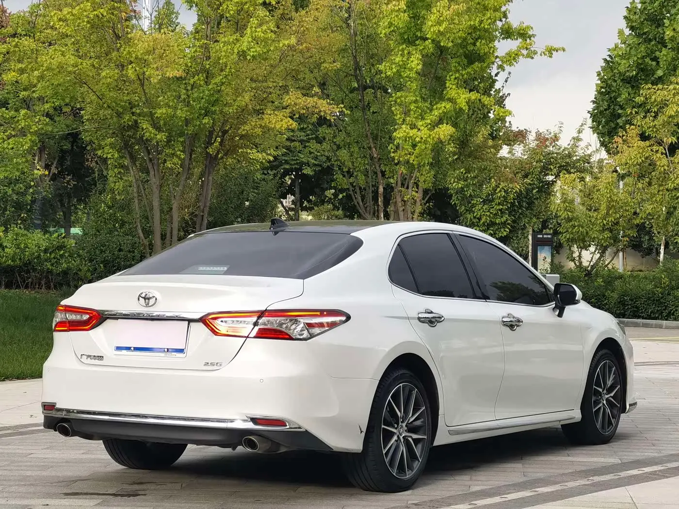 Toyota Camry 2024 — Şəkil 4/15