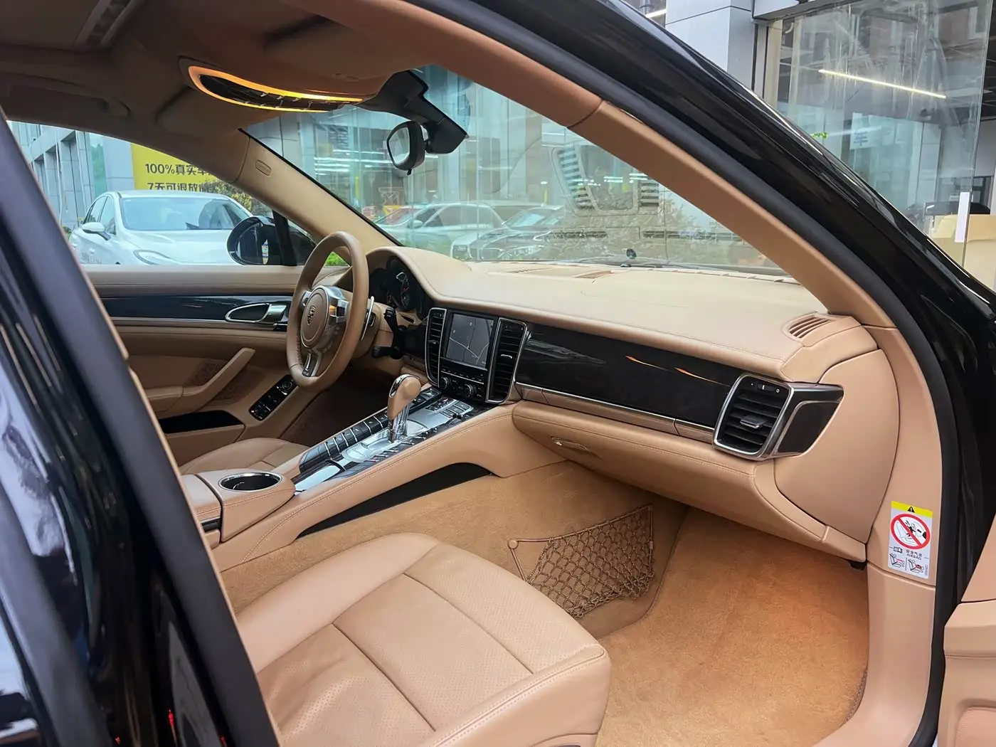 Porsche Panamera 2010 — Photo 6/13