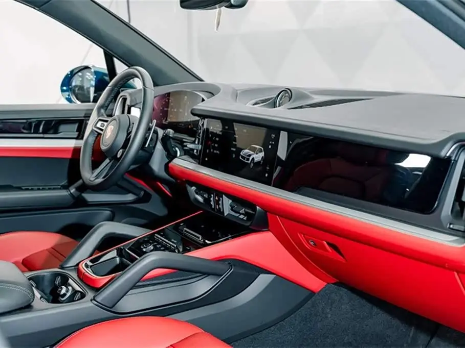 Porsche Cayenne 2024 — Photo 17/20