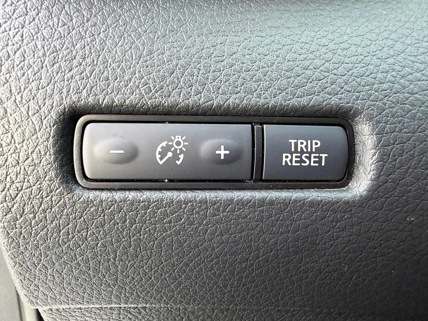 Nissan X-Trail 2023 — Photo 10/20