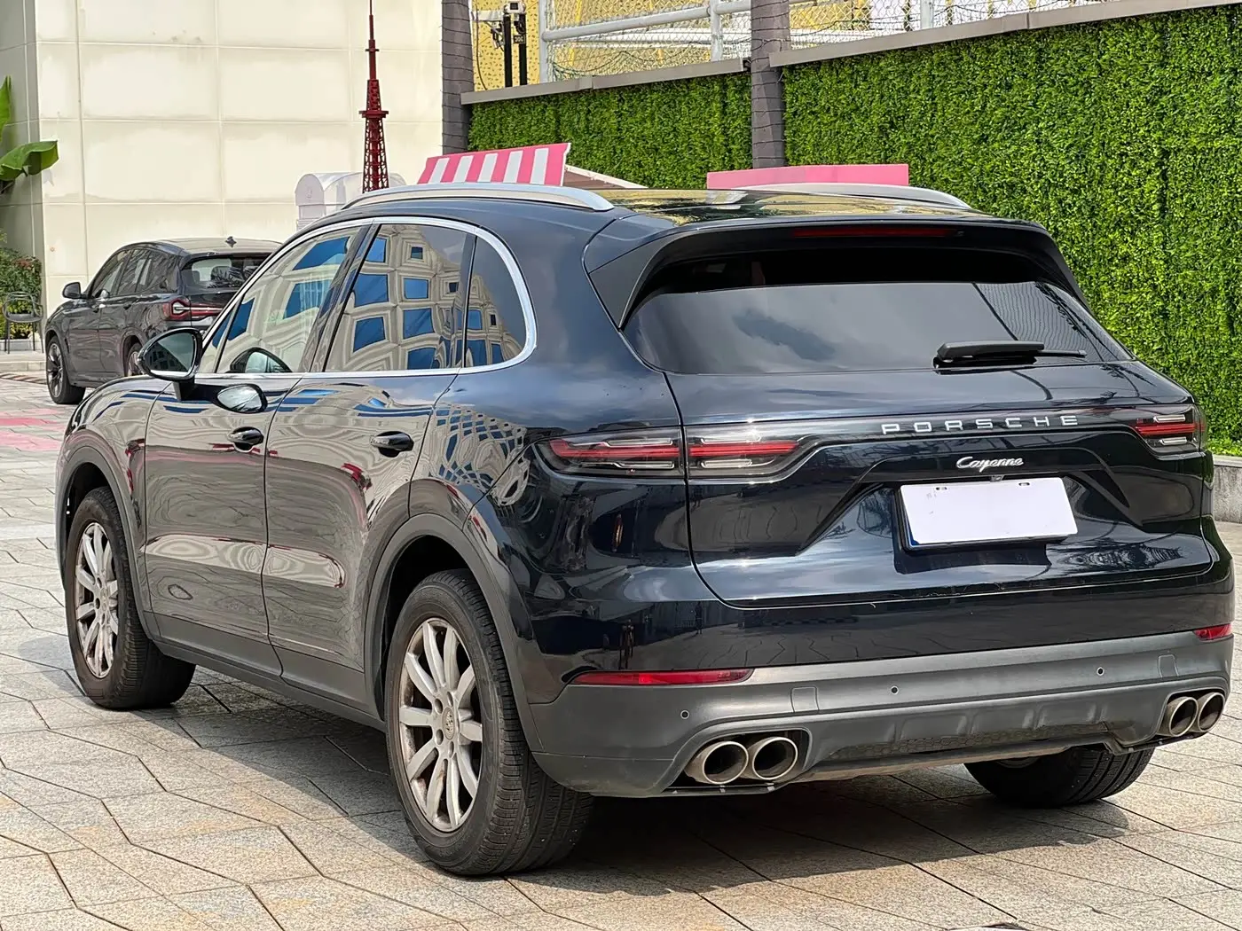 Porsche Cayenne 2018 — Photo 4/20