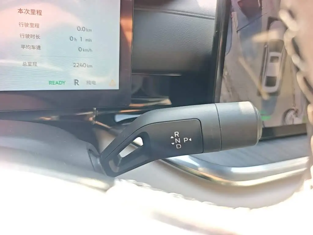 Geely Galaxy Galaxy Stellar 6 2025 — Şəkil 13/19