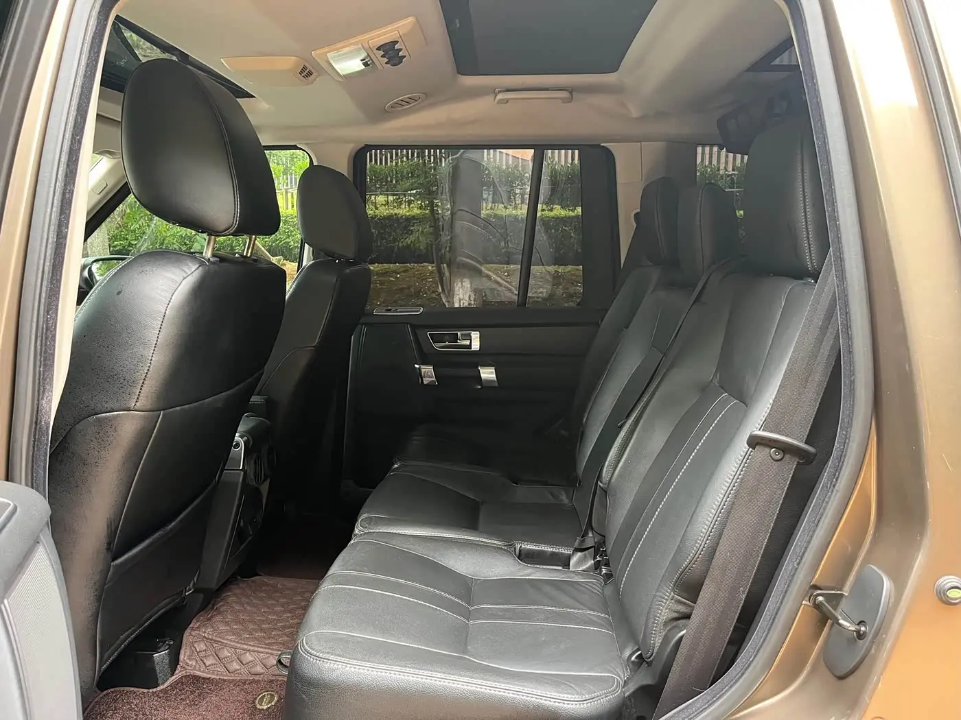 Land Rover Discovery 2013 — Фото 9/15