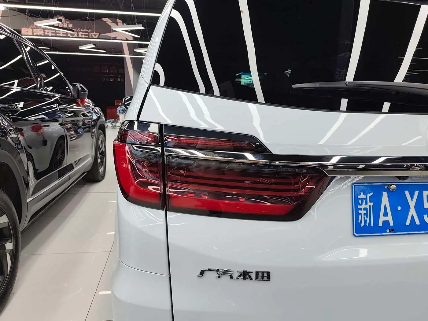 Honda Odyssey 2023 — Photo 16/16