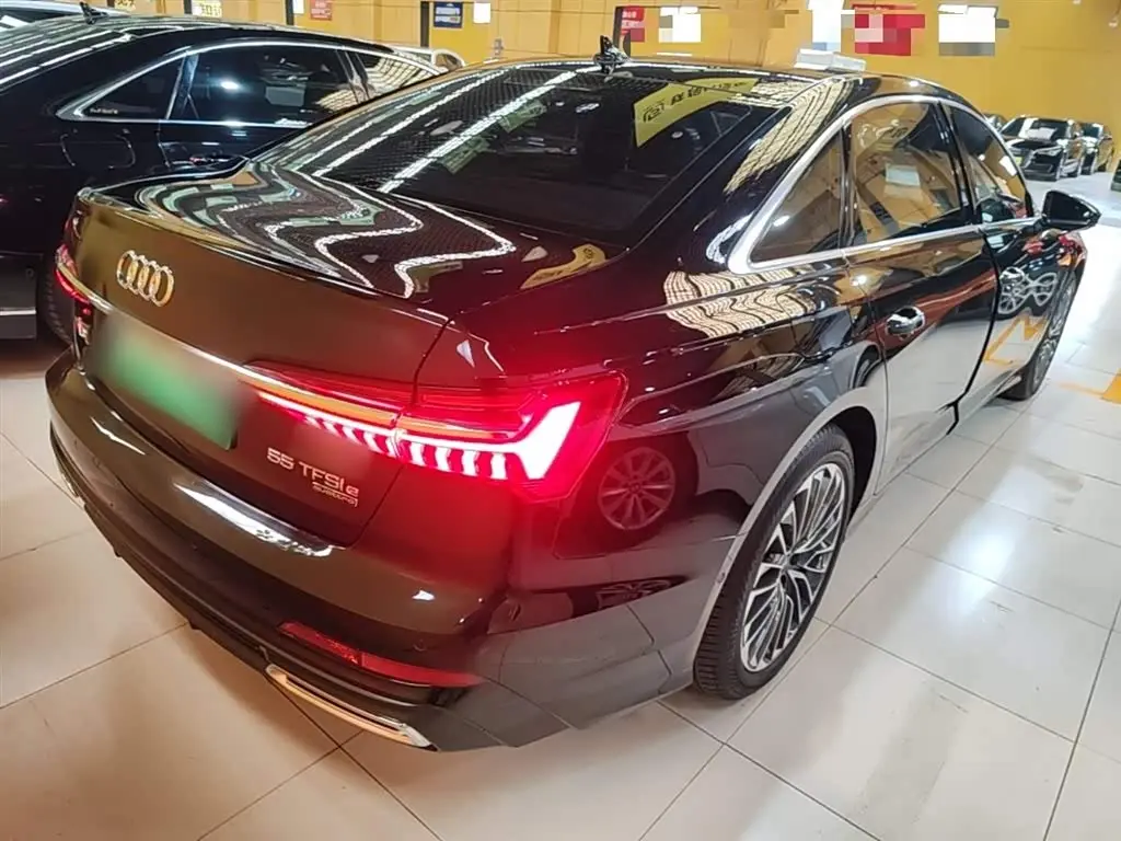 Audi A6L New Energy 2023 — Фото 7/20