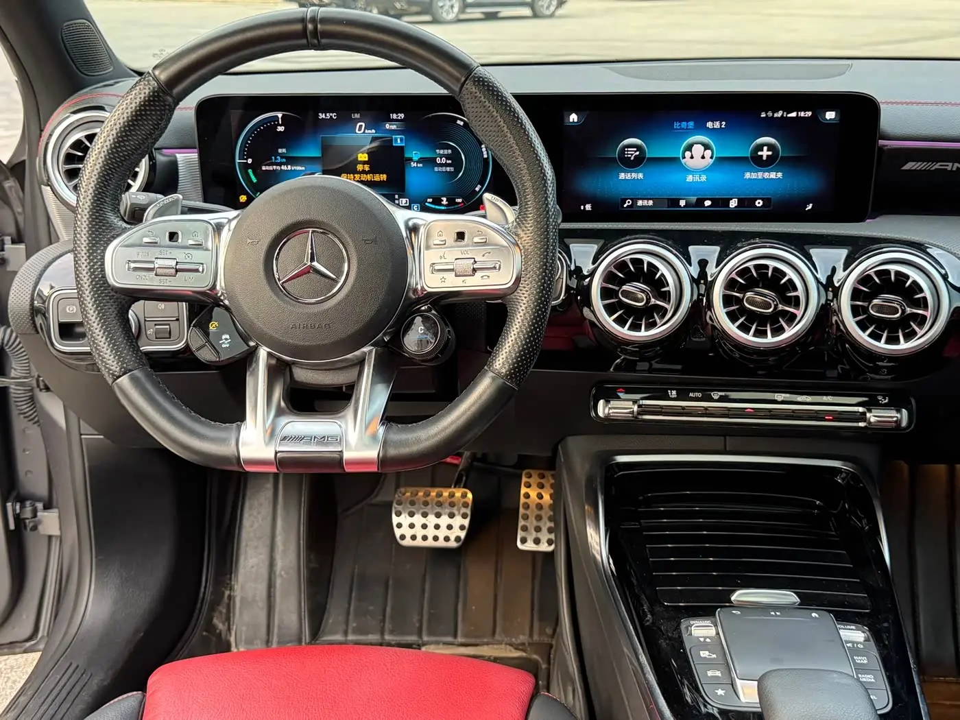 Mercedes-Benz A-Class AMG 2022 — Photo 11/15