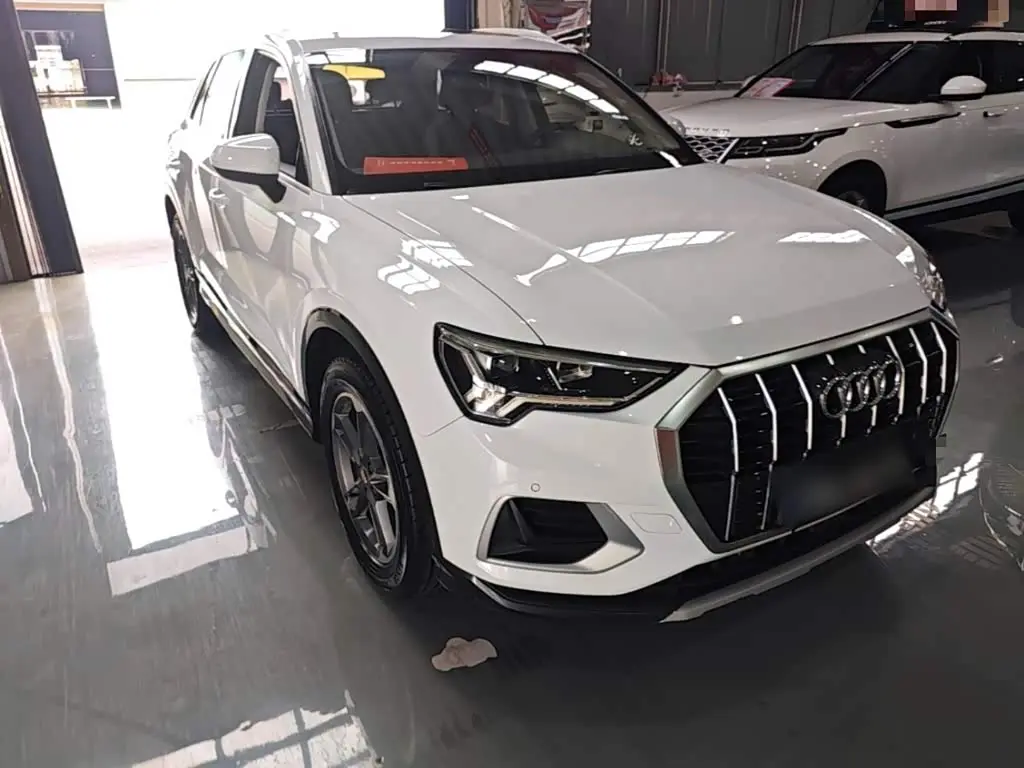 Audi Q3 2020 — Фото 3/19