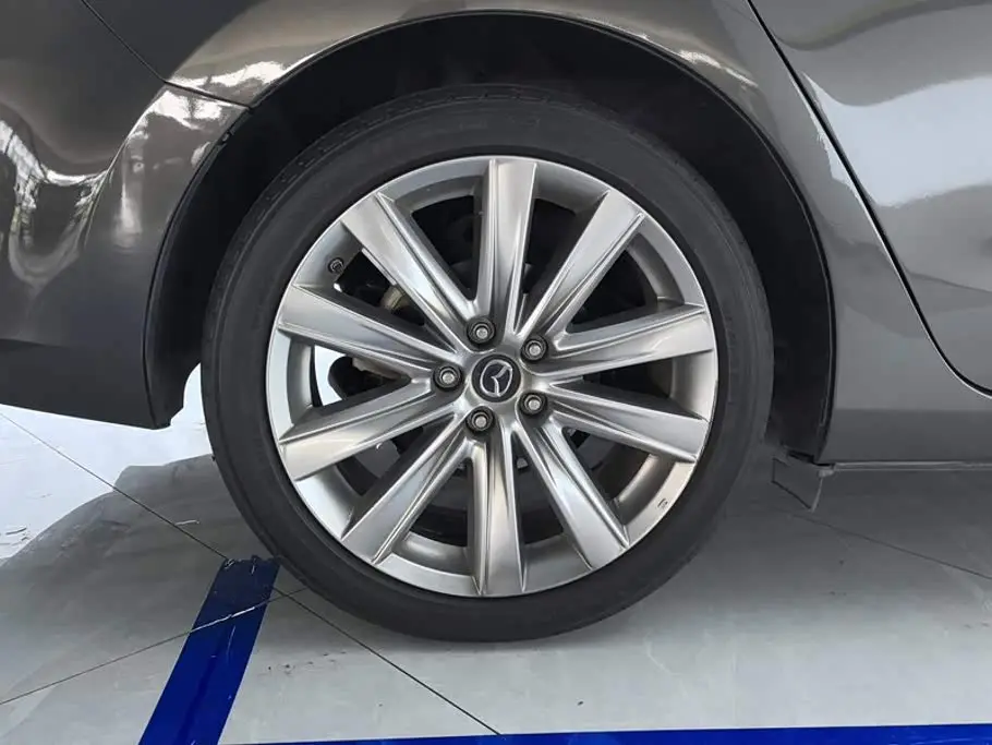 Mazda Atenza 2021 — Photo 6/16