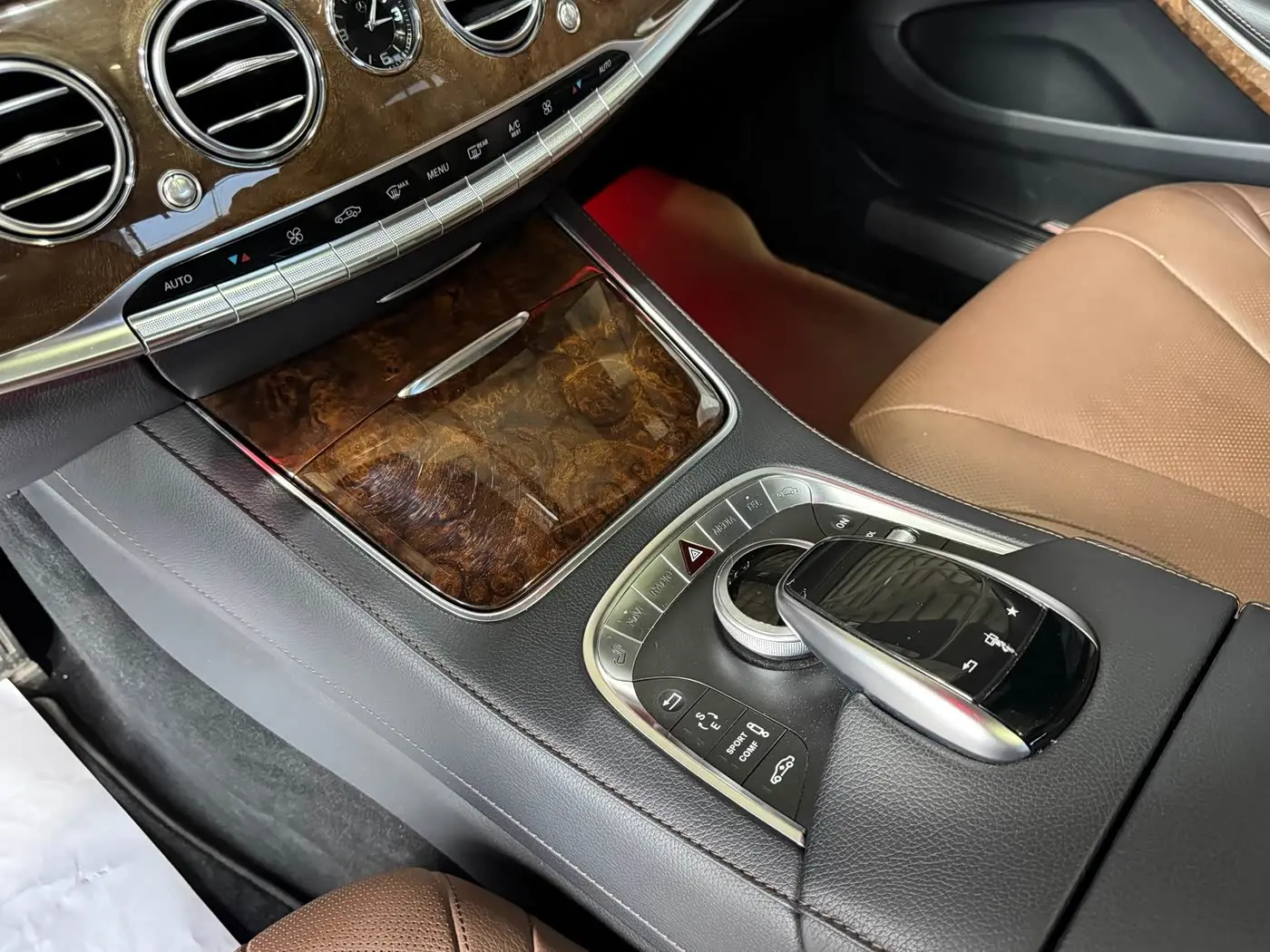 Mercedes-Benz S-Class 2015 — Photo 17/20