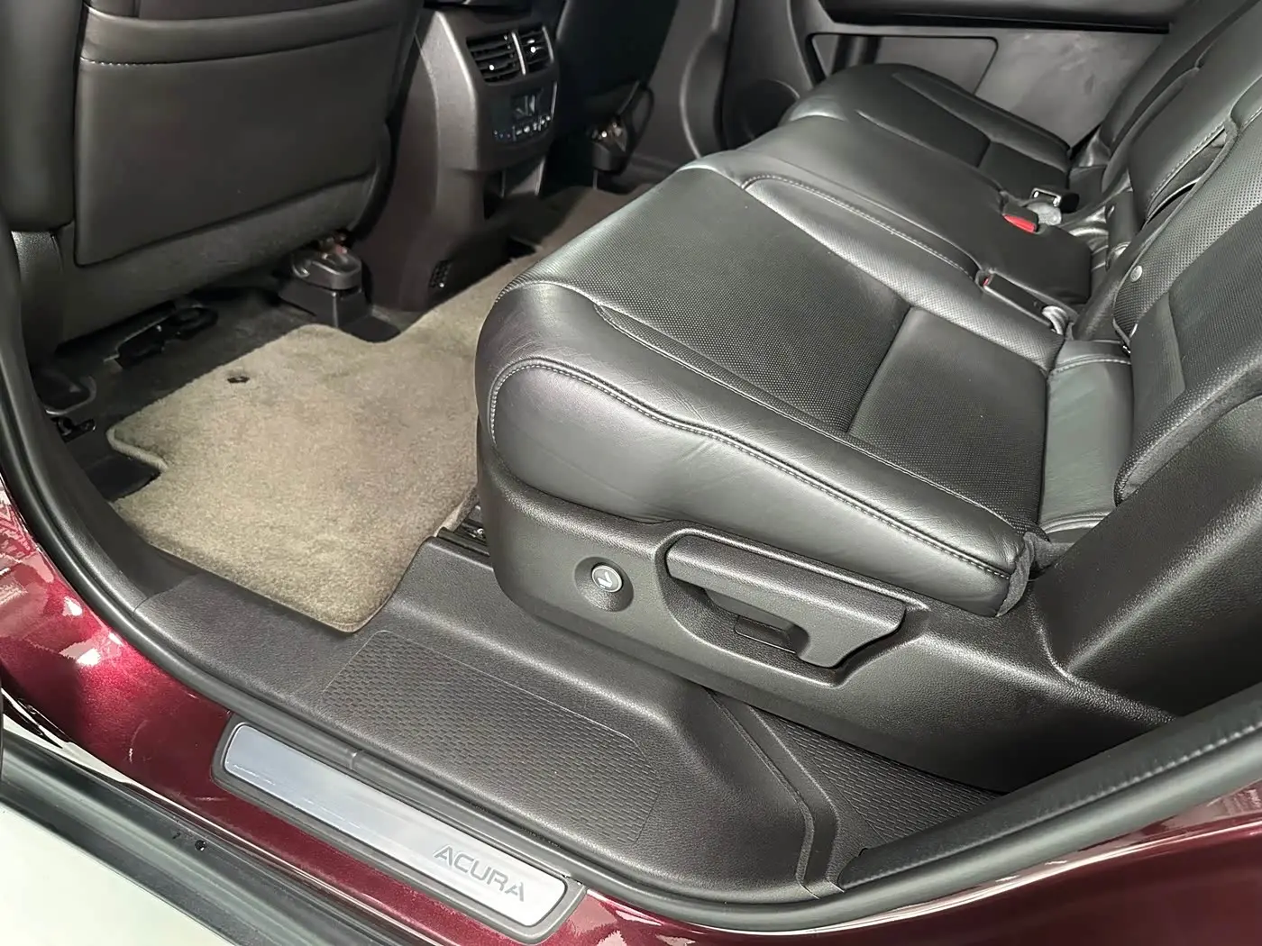 Acura MDX 2016 — Photo 14/20