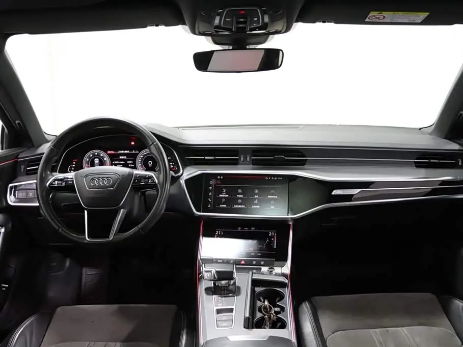 Audi A6L 2021 — Photo 9/20
