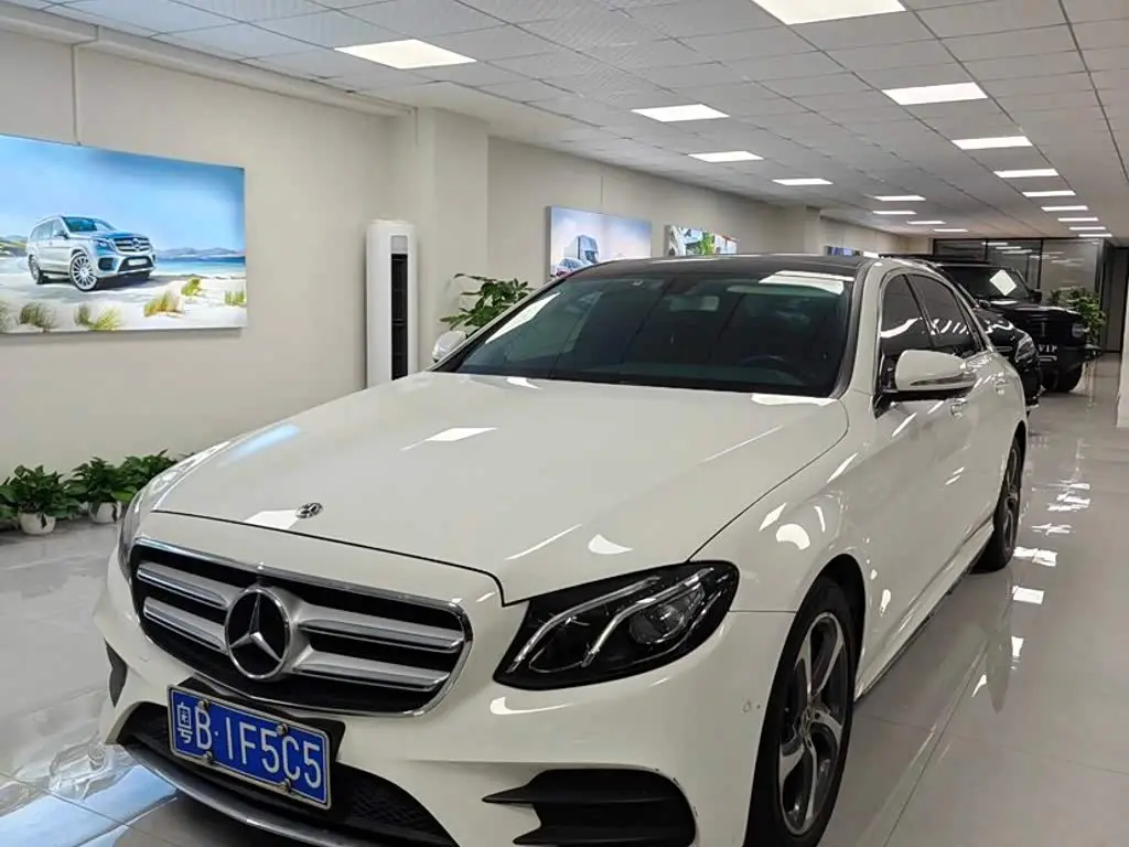 Mercedes-Benz E-Class 2018 — Фото 4/9